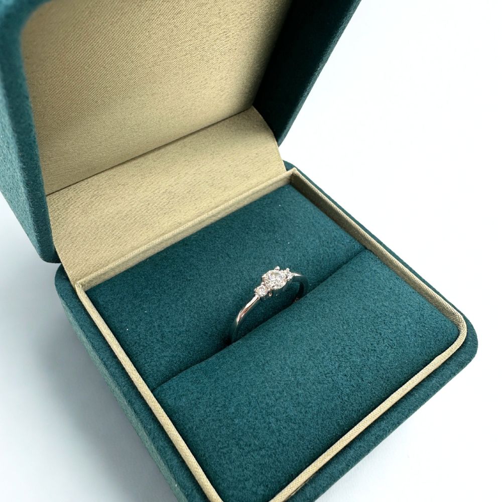 Anillo Aurora Plata Italiana con Moissanita